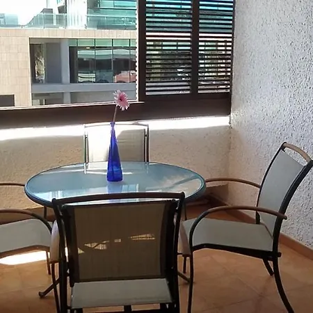Sunshine Apartment *